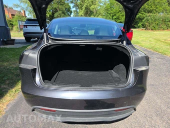2025 Tesla Model 3 Long Range - miniatura 14