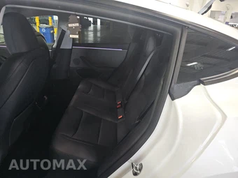 2025 Tesla Model 3 Long Range - miniatura 13
