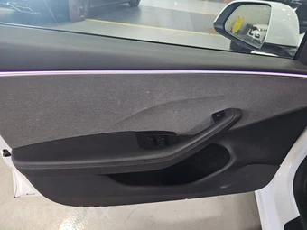 2025 Tesla Model 3 Long Range - miniatura 9