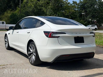 2025 Tesla Model 3 Long Range - miniatura 3