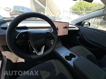 2025 Tesla Model 3 Long Range - miniatura 17
