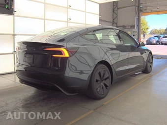 2025 Tesla Model 3 Long Range - miniatura 4