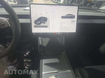 2025 Tesla Model 3 Long Range - miniatura 10