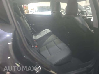 2025 Tesla Model 3 Long Range - miniatura 17