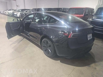 2025 Tesla Model 3 Long Range - miniatura 2