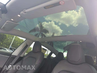 2025 Tesla Model 3 Long Range - miniatura 11