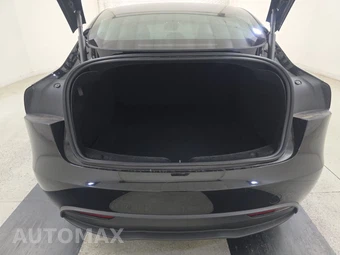 2025 Tesla Model 3 Long Range - miniatura 16
