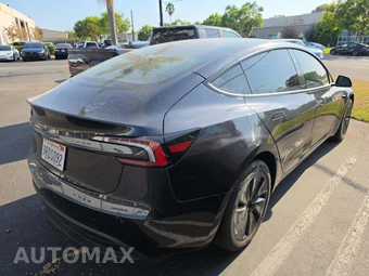 2025 Tesla Model 3 Long Range - miniatura 3
