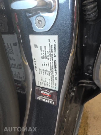 2025 Tesla Model 3 Long Range - miniatura 14