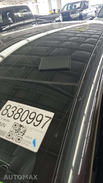 2025 Tesla Model 3 Long Range - miniatura 18