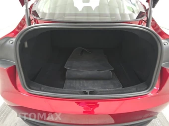 2025 Tesla Model 3 Long Range - miniatura 16