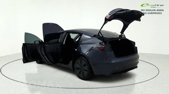 2025 Tesla Model 3 Long Range – miniatura 13