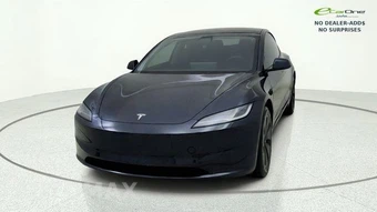 2025 Tesla Model 3 Long Range – miniatura 3