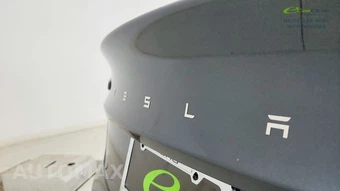 2025 Tesla Model 3 Long Range – miniatura 32
