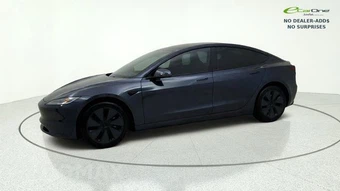 2025 Tesla Model 3 Long Range – miniatura 4