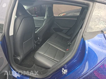 2025 Tesla Model 3 Long Range - miniatura 13