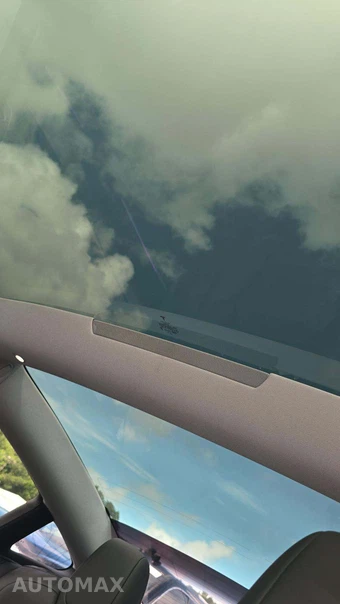 2025 Tesla Model 3 Long Range - miniatura 17