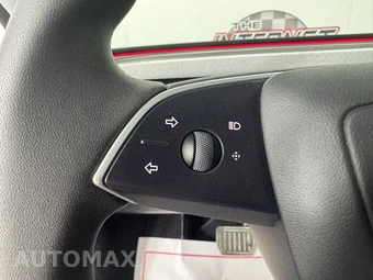 2025 Tesla Model 3 Long Range - miniatura 14