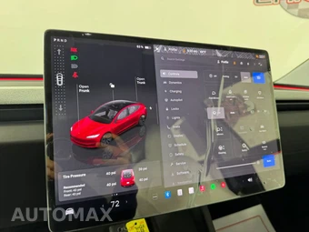 2025 Tesla Model 3 Long Range - miniatura 17
