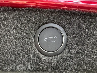 2025 Tesla Model 3 Long Range - miniatura 26