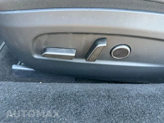 2025 Tesla Model 3 Long Range - miniatura 12