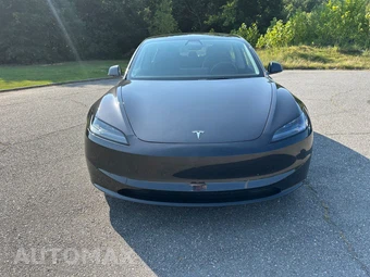 2025 Tesla Model 3 Long Range - miniatura 2