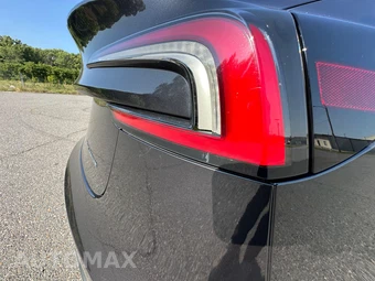 2025 Tesla Model 3 Long Range - miniatura 34