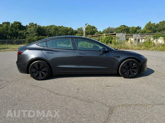 2025 Tesla Model 3 Long Range - miniatura 4