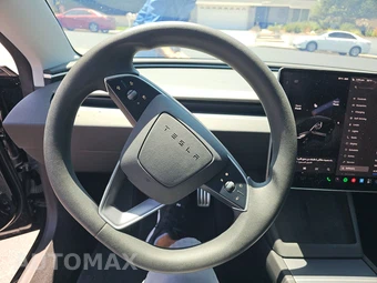 2025 Tesla Model 3 Performance - miniatura 10