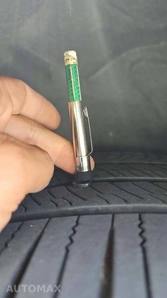 2025 Tesla Model 3 Performance - miniatura 18