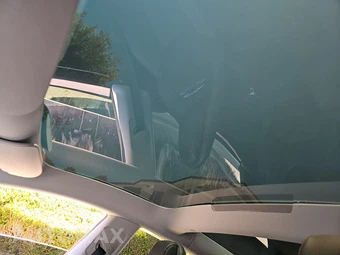 2025 Tesla Model 3 Performance - miniatura 27