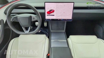 2025 Tesla Model 3 Performance – miniatura 35
