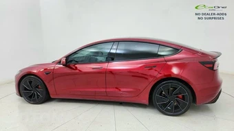 2025 Tesla Model 3 Performance – miniatura 4