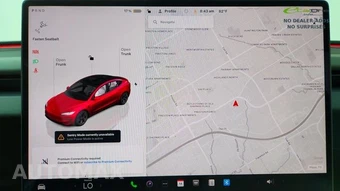 2025 Tesla Model 3 Performance – miniatura 42