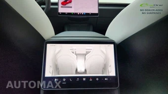 2025 Tesla Model 3 Performance – miniatura 47