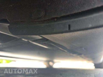 2025 Tesla Model 3 Performance – miniatura 17