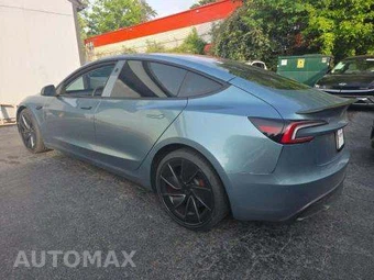 2025 Tesla Model 3 Performance – miniatura 2