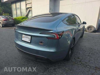 2025 Tesla Model 3 Performance – miniatura 3