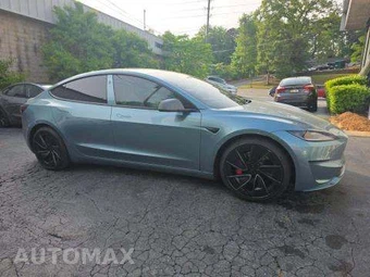 2025 Tesla Model 3 Performance – miniatura 4