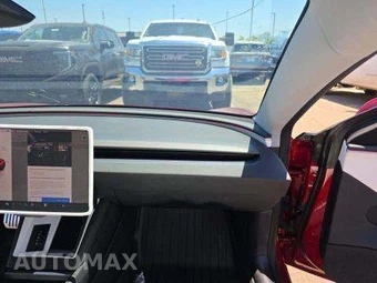 2025 Tesla Model 3 Performance – miniatura 19