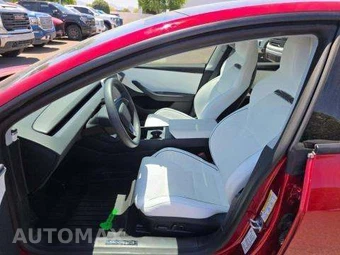 2025 Tesla Model 3 Performance – miniatura 6