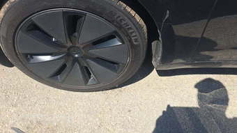 2025 Tesla Model 3 Standard - miniatura 36