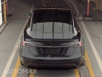 2025 Tesla Model 3 Standard - miniatura 5