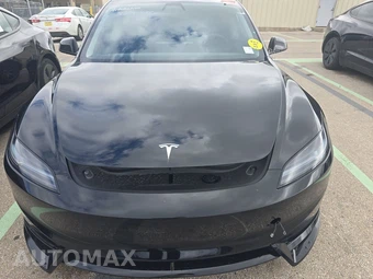 2025 Tesla Model 3 Standard - miniatura 2