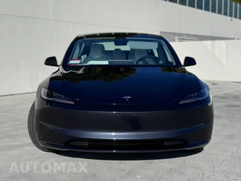 2025 Tesla Model 3 Standard - miniatura 2