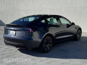 2025 Tesla Model 3 Standard - miniatura 6