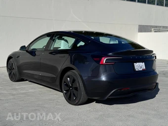2025 Tesla Model 3 Standard - miniatura 7