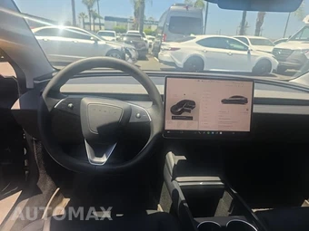 2025 Tesla Model 3 Standard - miniatura 14