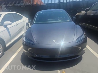 2025 Tesla Model 3 Standard - miniatura 2