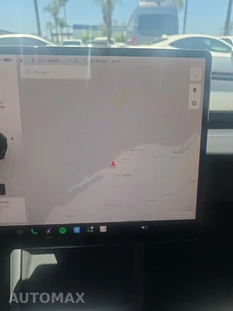 2025 Tesla Model 3 Standard - miniatura 24
